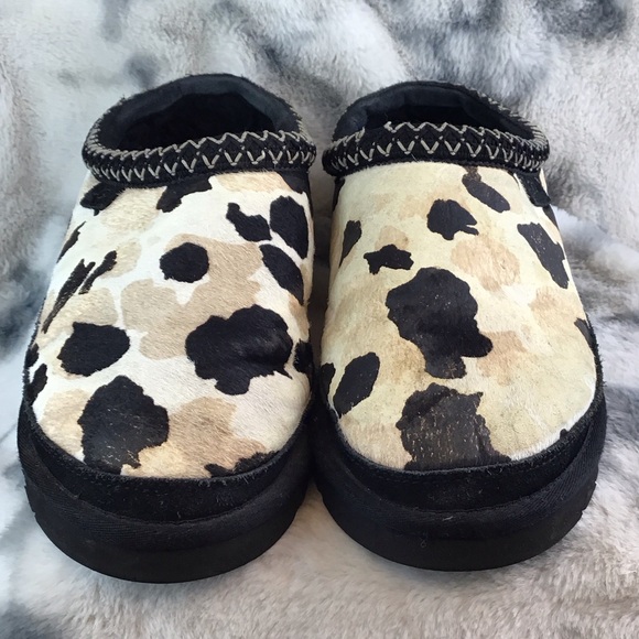 UGG Tasman Cow Print Indoor/Outdoor Slip Ons - Picture 4 of 9